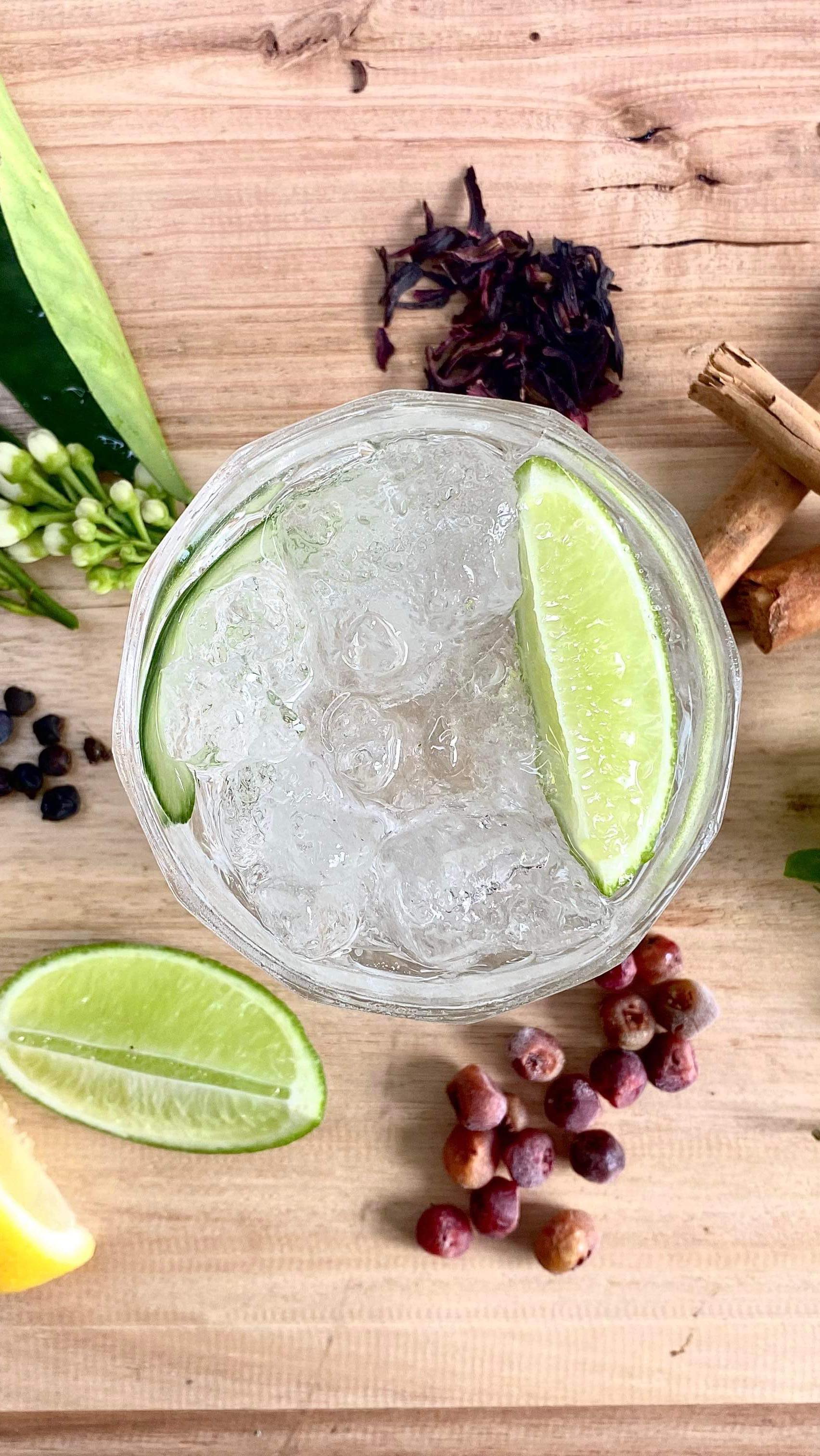 We cannot wait for you all to try our signature gin!it has been a labour of love
Made with fresh Australian botanicals 👌 🍋
.
.
.
.
#australiangin #southaustraliangin #ginandtonic #ginbotanicals #adelaidegin #adelaidehills #adelaidebusiness #nativebotanicals #cocktailsathome #citrusgin #southaustralian #localgin #craftspirits #craftgin #smallbatchspirits