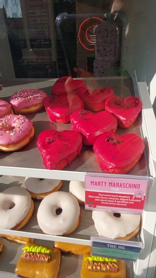 Love is in the air š¹ happy valentine's day
#happyvalentinesday
#valentine #londonblockmanagement #blockmanagement #London #managingagent #Islington