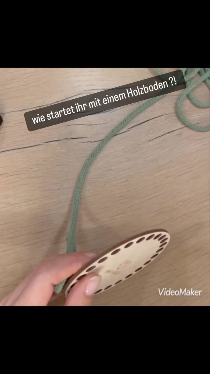 Arbeiten mit Häkelböden ... macht wohl jeder ein wenig anders 🤔
#häkeln #diy #anleitung #holzboden #crochet #bobbinygarn #howtodo #howtocrochet #austria #lovecrochet #häkelnmachtglücklich #häkelnfüranfänger