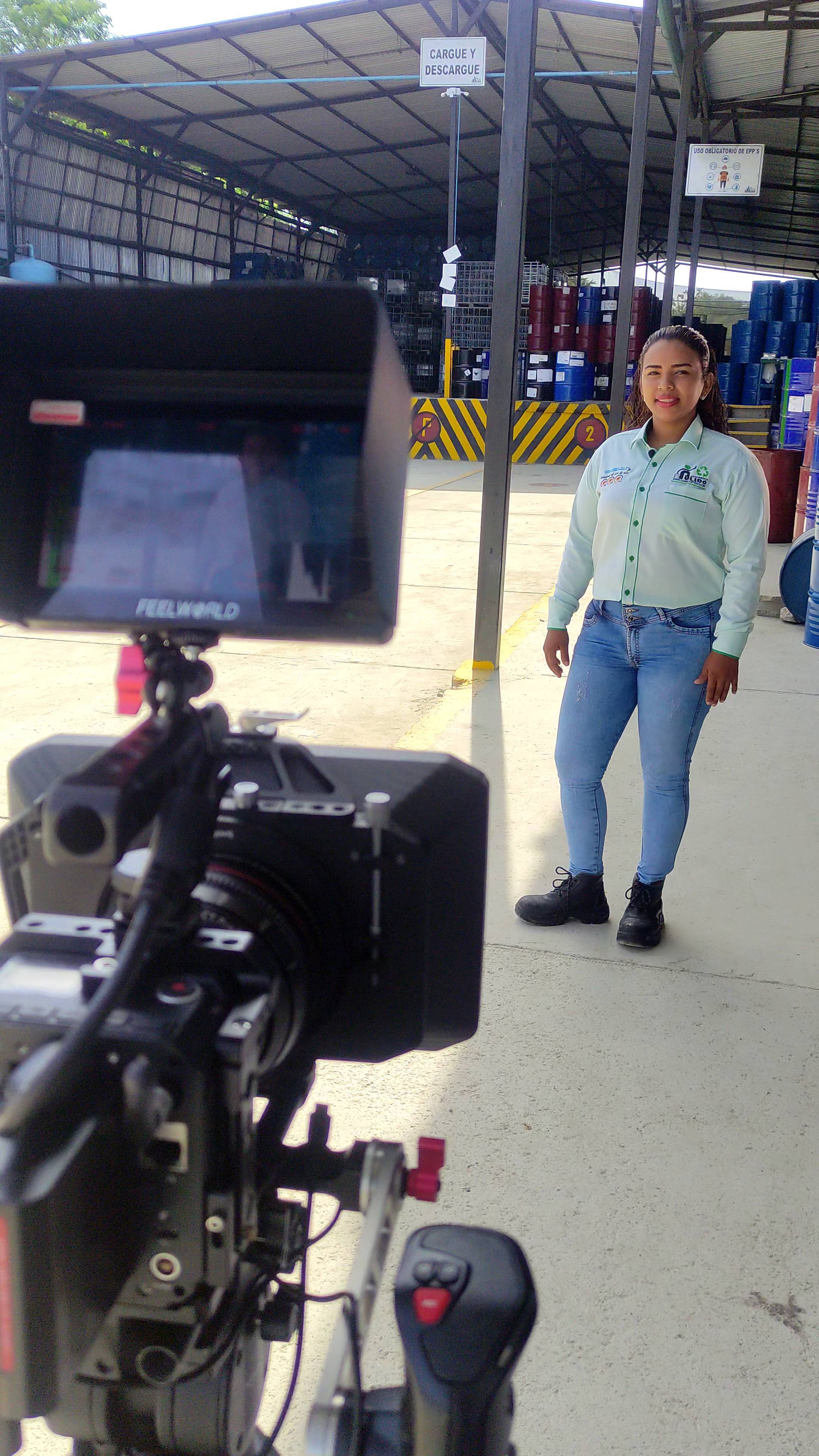 Rodaje en #canecaspulido Cartagena
Producción de vídeos corporativos
#zcam
#zcame2
#videoscorporativos
#cinemacamera