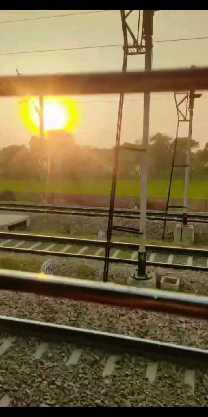 2020 might not be the best but let's make 2021 better ❤🎉
#newyear2021 #newyear2020🎉 #happynewyearmovie #newyearreels
#travelblogs
#jhansi #travellingjhansi #jhansi
#orchhaindia #orchha_trip #travel #traveljhansi #orchha #orchhafort #visitorchcha #orchcha temple #madhyapradesb #madbyapradeshtravel #MP #madhyapradeshtourism #madhyapradesh_ig #madhyapradeshdiaries
#madhyapradesh_ig
#madhyapradesh_shoutouts__ #orchhaindia
#orchhadiaries #orchhapalace
#orchhadiaries
@mptourism @madhyapradeshtourism @madhyapradesh_manthan @mppsc_in_hindi_daily_hunt @madhyapradesh