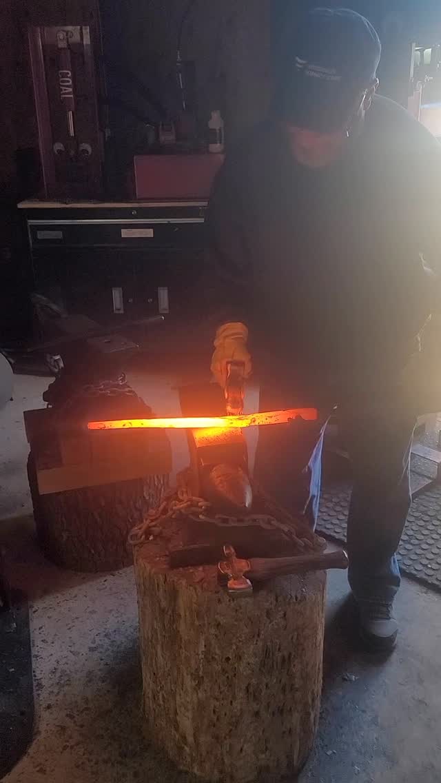 Learning to draw out an axe drift! #VeteranCommunity #veterans #VeteransSupportingVeterans