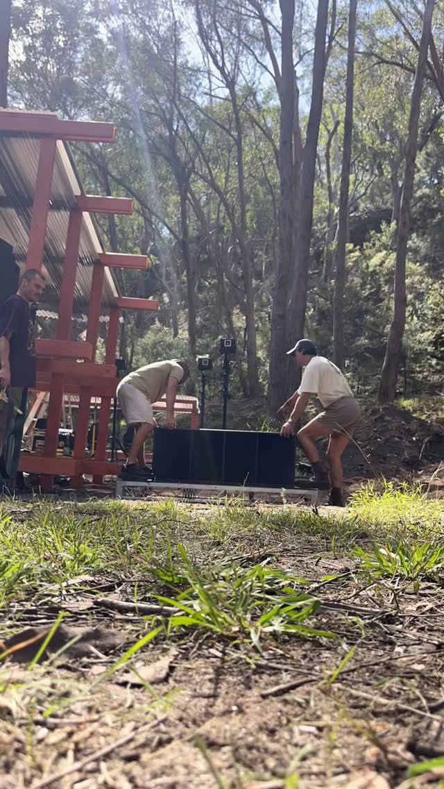 Setting up the soundsystem @outsider_festival @vla.productions
Thanks for the awesome experience π