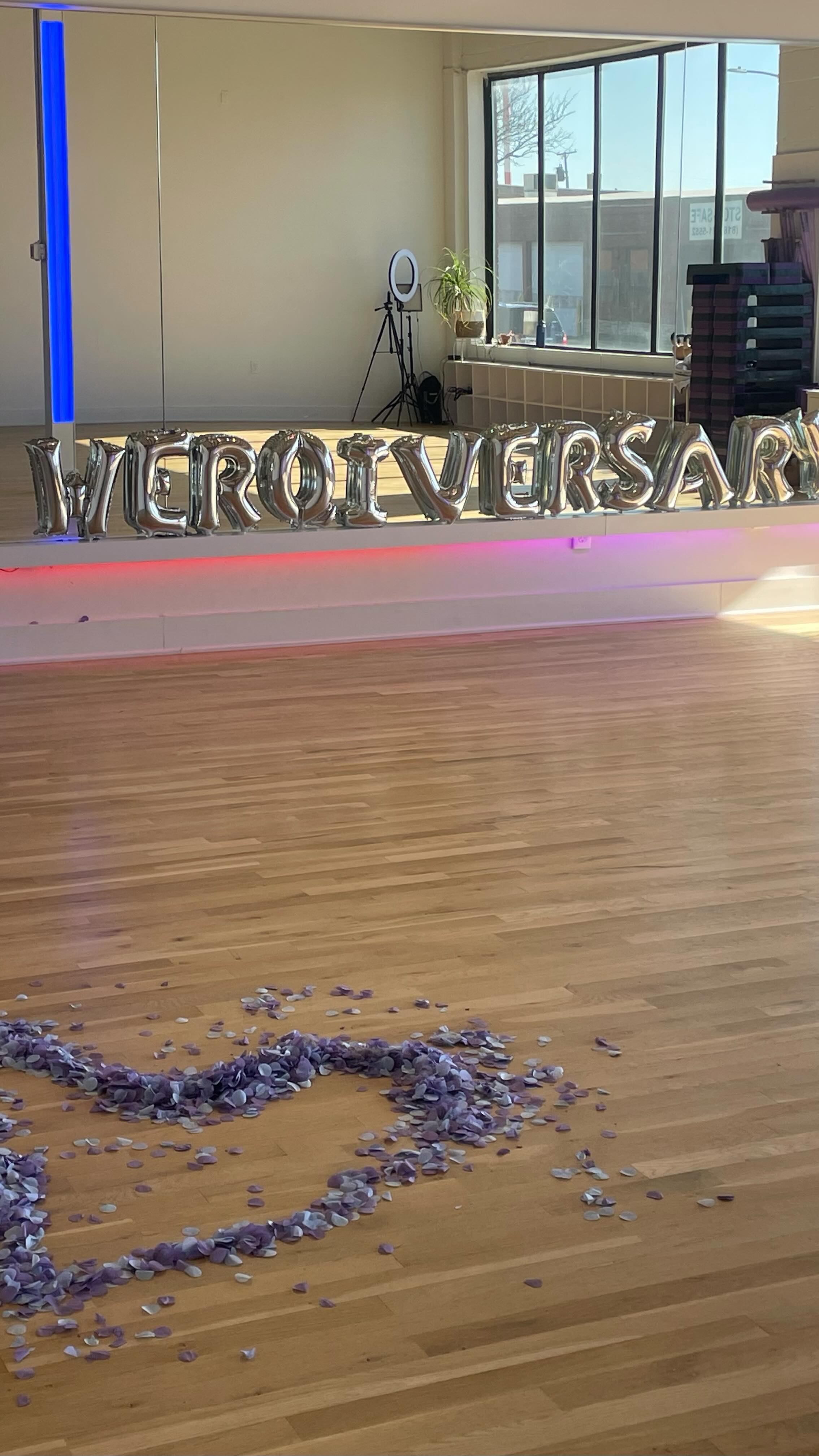 Happy 12th birthday @werqfitness!!! 💜🎂 We had a ball celebrating here in KC. So much love was felt and shared on the dance floor. 🫶🏼 Our hearts are so full. Thank you to everyone who celebrated with us. Whether you were here at the @werqstudio or not, your love was felt from all over.
WERQaholics, you will ALWAYS ALWAYS ALWAYS have a home here at The WERQ Studio. 💜💜💜