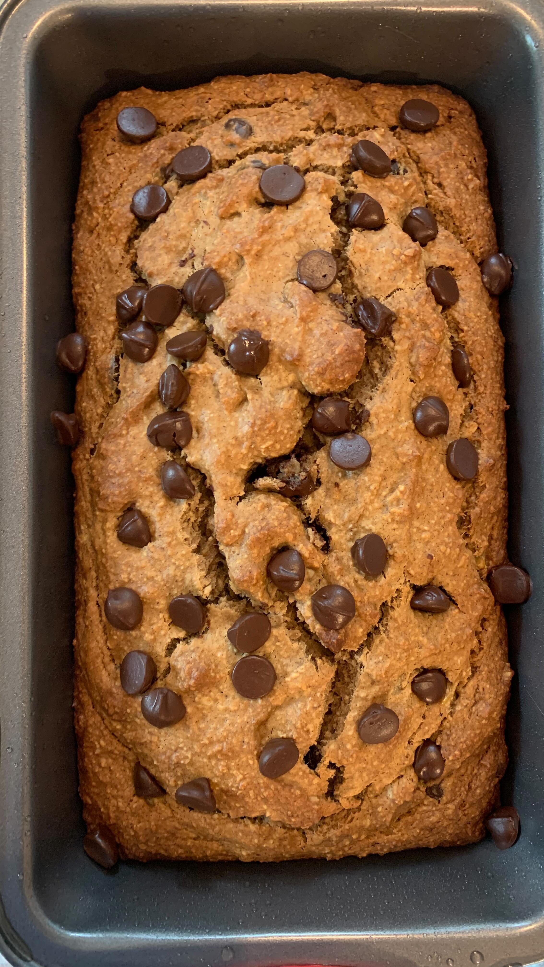 Shared it on my stories but here’s the full recipe for those interested 😍
Vegan, soy-free, and gluten-free…if that matters to you. But also if that matters to you, does it need to or are you subscribing to some sort of food rule or belief?….
🤪 banana bread with a delicious 12 grams of protein per slice 🔥
Make it 👇
3 bananas
1/3 cup coconut oil, melted
1/4 cup peanut butter
1/3-1/2 cup almond milk (adjust as needed. Some protein will dry the batter out more than others)
1/2 cup brown sugar
1 tsp vanilla
2 cups oat flour
4 scoops (2 servings) plant-based protein (I used @gardenoflife Sport plant-based vanilla)
1 tsp baking soda
1/2 tsp salt
1-2 tsp cinnamon
Chocolate chips (measure with your heart)
1. Combine all the wet ingredients
2. Mix in the dry
3. Finish with chocolate chips
Bake at 350 F for about 45-50 minutes.
I cut mine into 10 slices and it has about 12 grams of protein per slice. This will vary depending on the protein you use.
This loaf was gone in under 48 hours at our house 🫣 it’s seriously SO good!!! I’m curious though, does having baked goods in your house stress you out because you don’t trust yourself not to overdo it?
If you’re over there like 😳 I want to hear from you! DM me INTENSIVE and I’ll reach out to give you some details on how a 60 minute intensive with me can help you work through this so you can have all the food in your house without all of the weird obsessive thoughts about it.