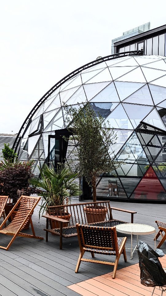 🤗 THANK YOU ABC Buildings🤗
Last weekend, the @abc.buildings hosted a weekend full of art, food, fashion, music and comedy.
Sunday morning was all about wellness🧘♀️. They organised a deeply relaxing morning yoga session on the ABC Roofdeck and invited us to showcase our superfoods.
There is also a brand new art gallery for modern exhibitions which has premiered @70theexhibition_ on the 17th June and will be there for another 6 weeks.
The roofdeck is absolutely incredible 😍 so when you are in the city centre, do pay them a visit.