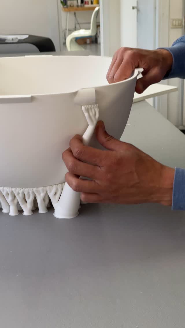 Componente in PLA di grande formato. Contattaci per maggiori informazioni a info@pbfactory.it
#3dprinting #stampa3d #pbfactory