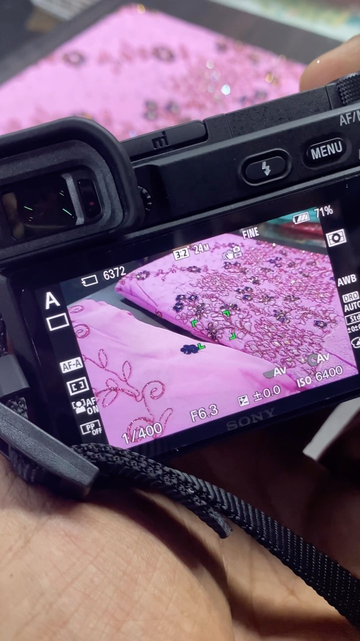 Cotton Dupatta Suits Available!! 💛
#factoryoutlet #cottonsaree #cotton #suits #sonyalpha
#sonyalpha6400 #dupatta #embrodery #printed #indianwear