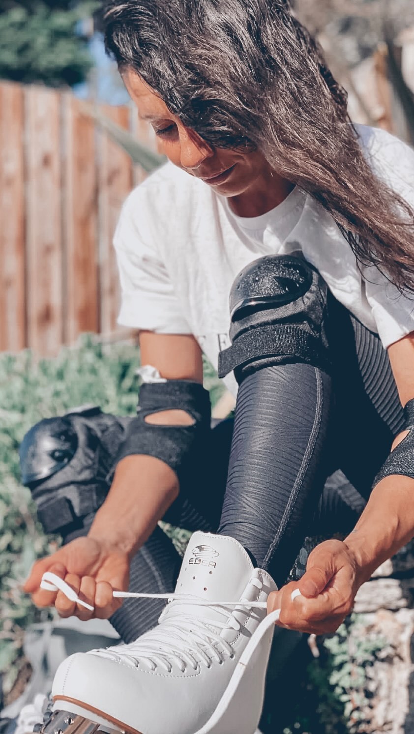 Bientôt, des séances de renforcement musculaire mais… en roller, même dans ta cuisine, et même si tu n’as jamais patiné, oui oui !! 🛼⛸👍🤘🥰