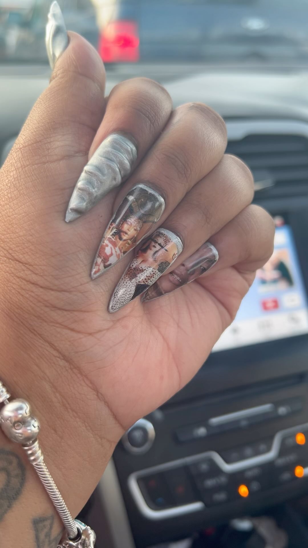 It’s Bey -Day in KC tonight. 🐝🫶🏽