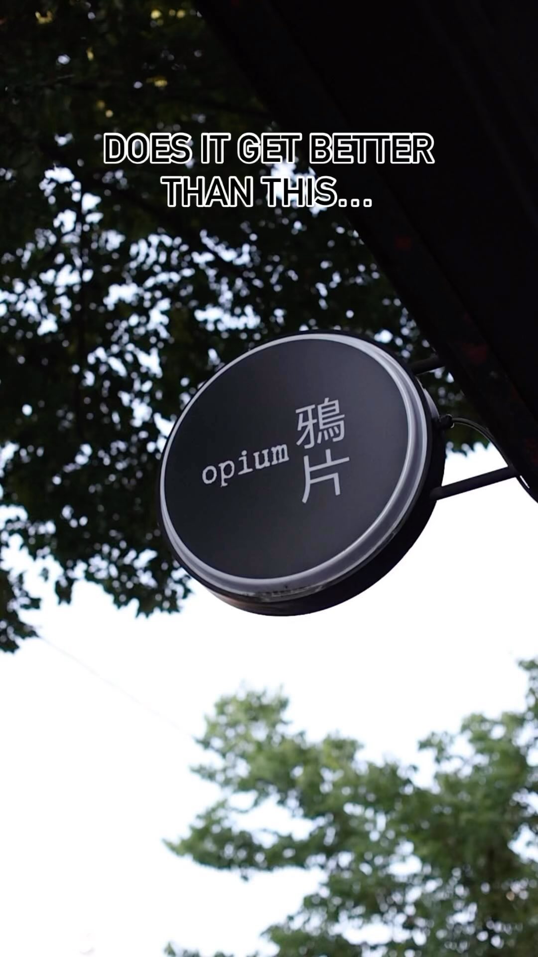 Have you seen our Bird Man…
.
.
#torontobar #funcocktails #torontobar #多伦多酒吧 #多伦多吃喝玩乐 #torontobars #torontonightlife #drinklocal #nightouttonight #torontodrinks #momococktail #cocktailcreations #cocktailculture #orientalmixology #asianinspireddrinks #asianfusion #theopiumbar