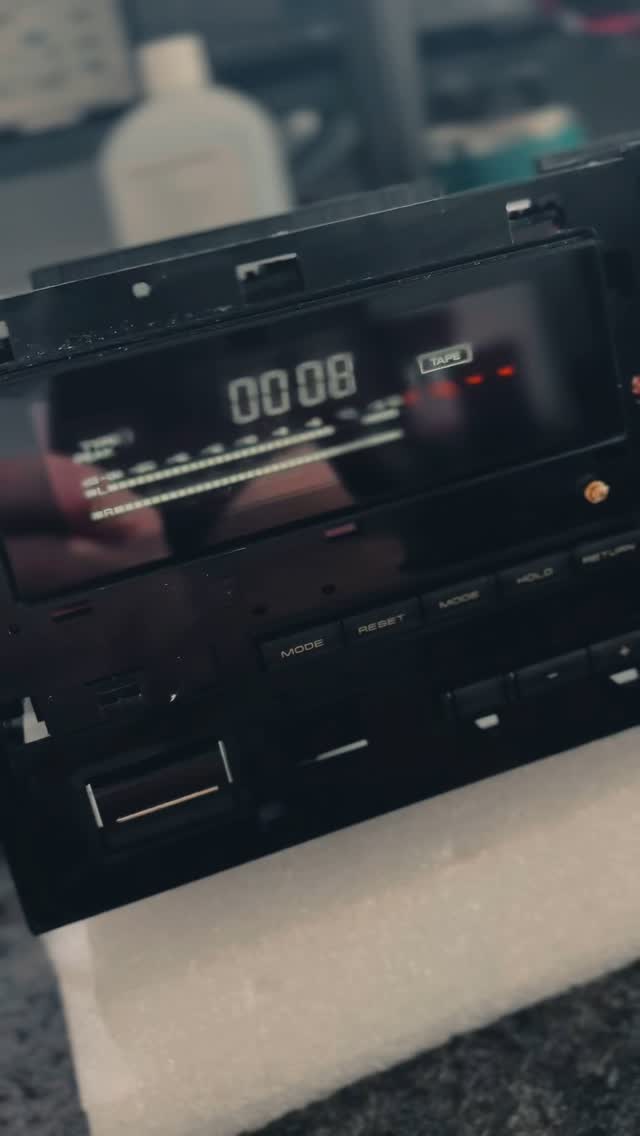 Die Reparatur am PIONEER CT-S620 ist abgeschlossen. Jetzt geht’s ans Einmessen. 😎
#vintageaudiomd #vintageaudio #vintageaudiorepair #vintagehifi #vintagerepair #vintageaudiolove #philips #cts62016