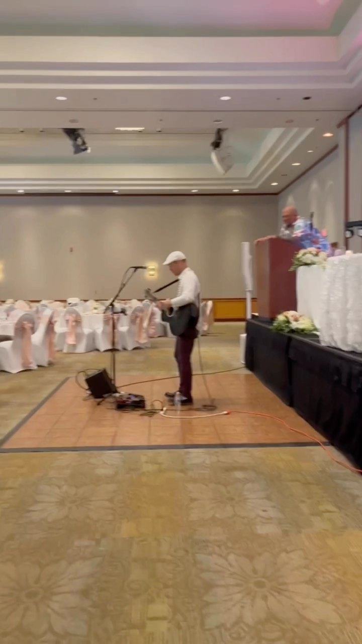 Debating on having a live musician at your wedding? If music is one of your passions, finding someone you and your other half both love can make your wedding day extra special. A live performer can elevate your ceremony, cocktail hour and reception with their unique way of engaging a crowd.
For Kriztel & Patrick, having Kamuela Kahoano (@kamuelamusic) perform at their wedding was indeed a treat! Kamuela brought a sense of serenity with his music that helped to set the mood for their mid-morning ceremony. He also kept their guests entertained with his cocktail hour set which perfectly transitioned to their high energy reception. Mahalo for sharing your talent Kamuela!
#hawaiiwedding #hawaiiweddings #hawaii #oahu #oahuhawaii #koolaumountains #koolau #grandballroom #koolauballrooms #wedding #wedding #ceremony #reception #behindthescenes #bts #congratulations #nuptials #weddingcoordinator #weddingcoordination #livemusic #livemusician #livemusicisbetter #liveentertainment #entertainment #kamuelamusic #instrumental