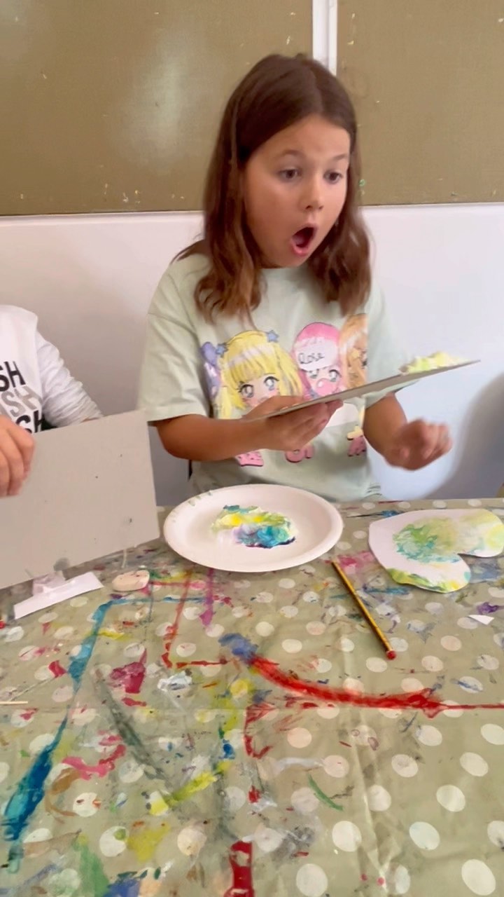 We had such a fun first day of our Summer Workshops ⭐️💛
Today we voyaged in to the exciting world of shape and colour! We created imaginatively abstract eye pictures, and got wonderfully mucky creating marvelling masterpieces!
In drama we worked in pairs to develop different characters in different scenarios, used focus exercises to develop our listening skills, and boosted our confidence by getting up on stage in front of everyone! Bring on tomorrow 🎉🌈😍