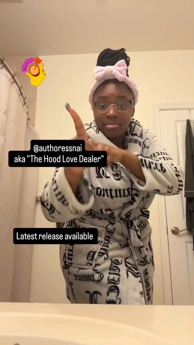 @uadpresents @authoressnai co-host of @thefloorisyourspod with the #bathroomvocals 🙂 Visit www.urbanaintdead.com and get your copy of her latest release.
#creativesupport #books
#bookstagram #reading #books #author #kaybeesbookshelf