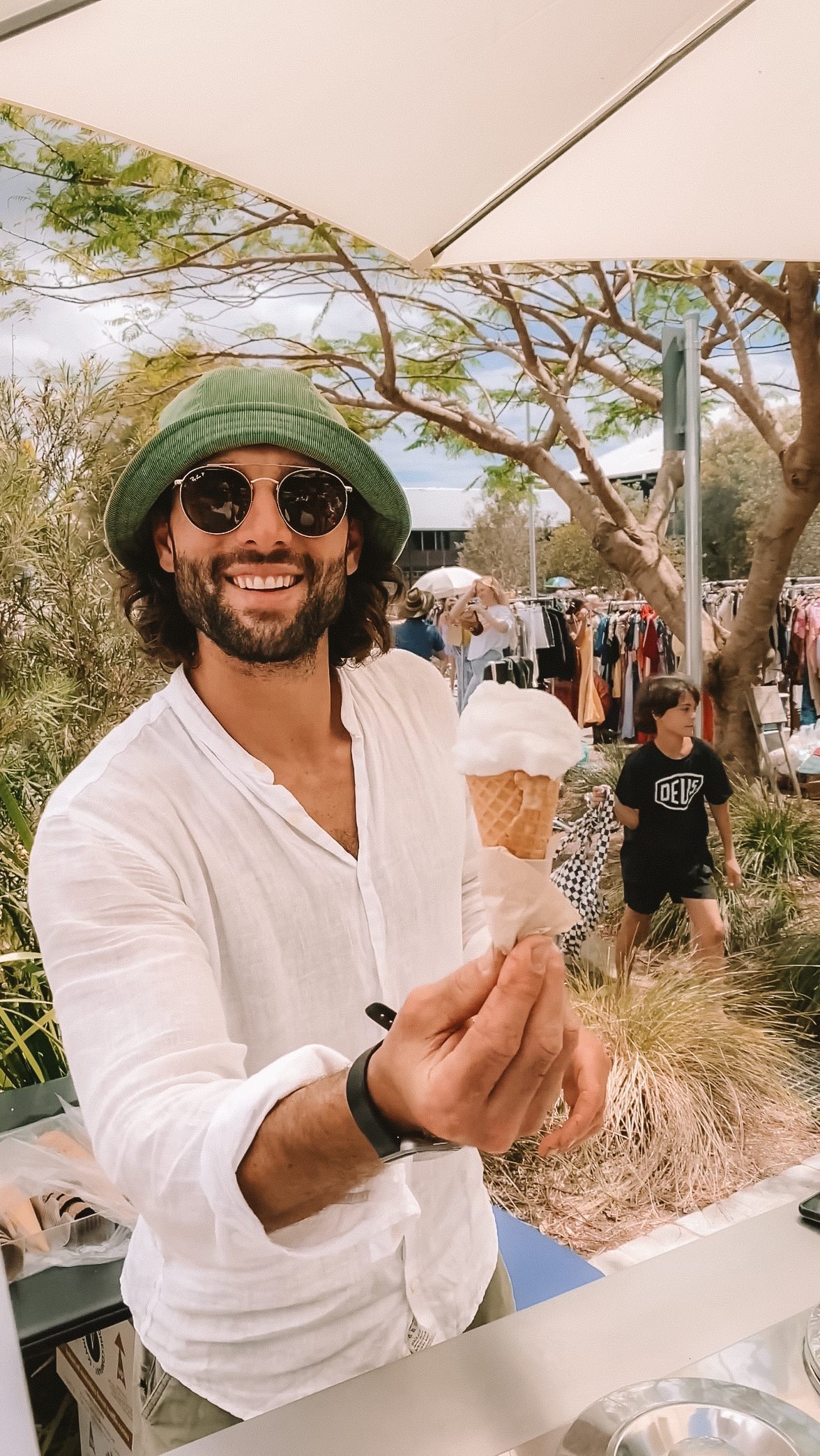 Who was up early and heard Benilato on the radio this morning?! 📻 Early bird catches the worm! 🐛 (or the gelato/ cannoli 🤩)
An early rise for the @ballina_farmers_market today and then off to 🚐💨💨 NEWRYBAR today until 4pm at @theoldpacific
Come and grab a scoop of your favourite flavour for you and the fam! See you soon 😄
__________________________________
Wedding & Events
Byron Bay - Northern Rivers - Gold Coast
Authentic Italian Gelato Cart
#ByronBayEvents #NorthernRiversweddings #ByronBayCatering #GelatoCartHire #WeddingDesserts #EventCatering #ByronBayWeddings #byronbayfoodtruck #byronbayfoodcart #NorthernRiversEvents #GelatoCatering #WeddingCatering #byronbay #gelatocart