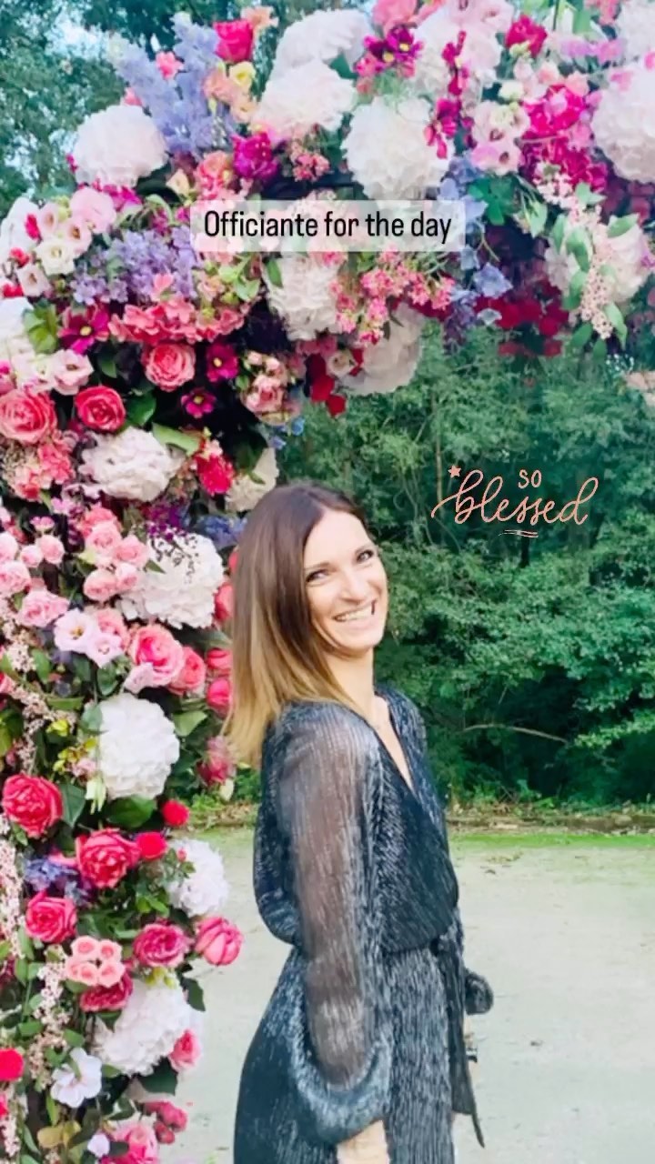 Création, rédaction et célébration de votre cérémonie sur mesure 🌸☺️ #ceremonielaique #officiantedeceremonie #mariagelyon #weddingcoach #semarierautrement