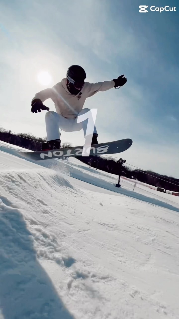 What would you title these albums? Our working title for #3 is “sponsor us” 🤙
#ventureactionsports #proofnoteverythingcanbeanalbumcover #outdoorskillsandthrills #wakeboardlife #snowboarding #bouldering #hardcoreparkour #flippingout