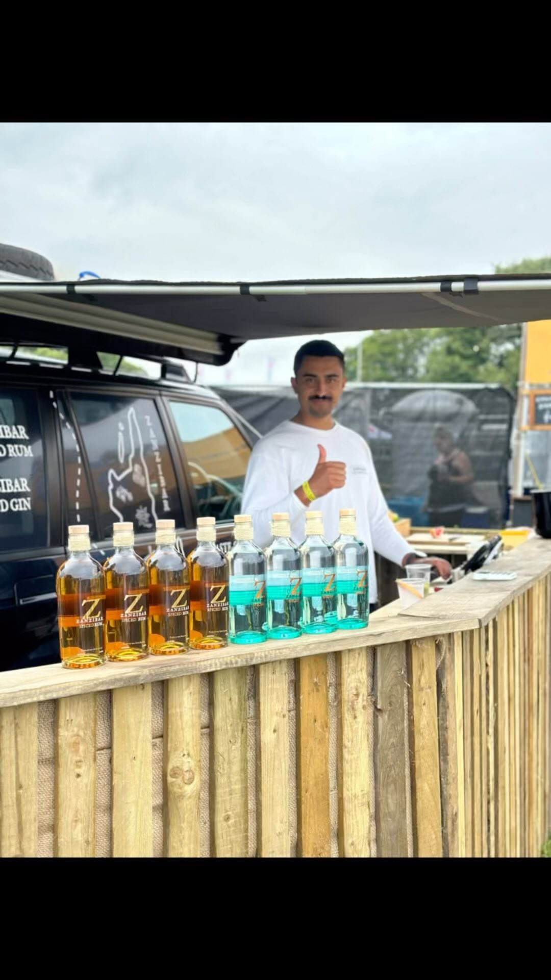 We attended our first ever festival at the weekend and boy oh boy, what a weekend it was! We met some amazing people, enjoyed drinks and laughs with our customers, and couldnt have asked for a better reception for our newly released gin and rum. Hopefully you’ll see us out and about or in shops in no time!
Thanks for having us @abrfestival and @moongazing.hare.bars 🥂🍻
Pre-order at our link in bio 🫶🏻
#business #entrepreneur #youngenterpreuner #gin #rum #startup #businessowner #premium #foryoupage #festival #fyp #rangerover #bike #motorbike #adventureriderbikefestival #arb #rumandgin #ginstragram #zanzibar #tasteofthespiceislands #rangerover #p38 #zanzicar