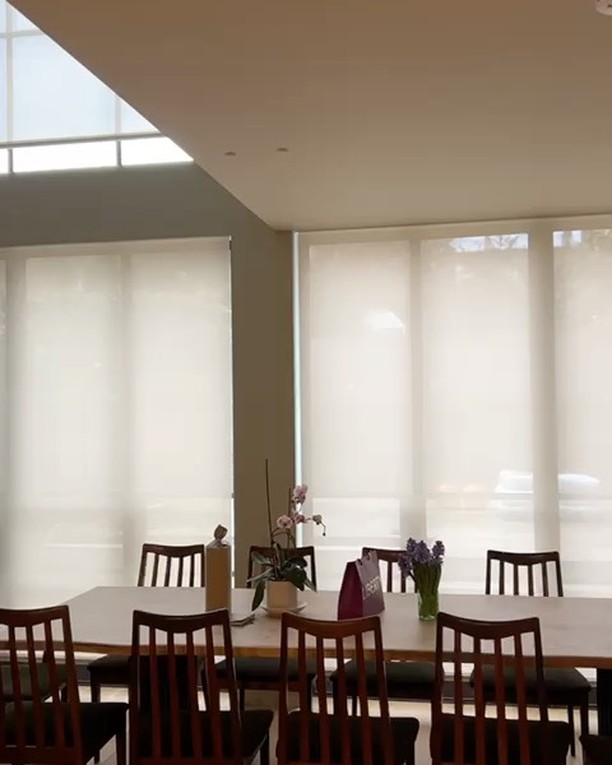 Lutron shades in action, Kensington project. #lutron #automatedshades #londonprojects