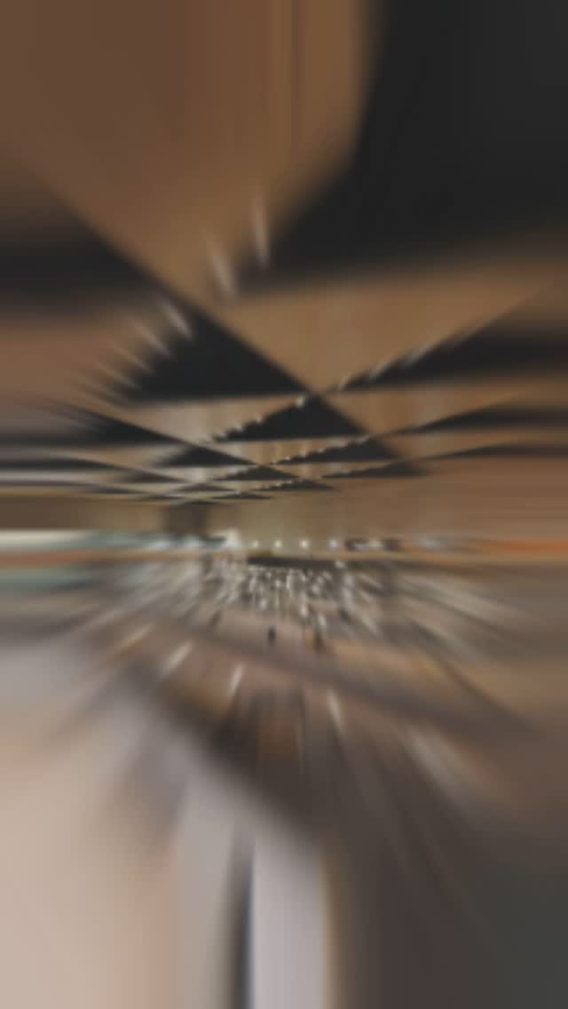 La semana pasada estuve en Zaragoza participando en varias charlas y compartiendo mi experiencia con futuros profesionales del sector audiovisual gracias a @sontic_audiovisualcreatives
Transmitir lo que he aprendido a base de ensayo, error, dedicación y pasión es de las cosas más gratificantes que hay.
Gracias a todos los que estuvieron presentes, escuchando, participando y haciendo de cada encuentro algo especial.
¡Seguimos!
#angelmadero #musicformedia