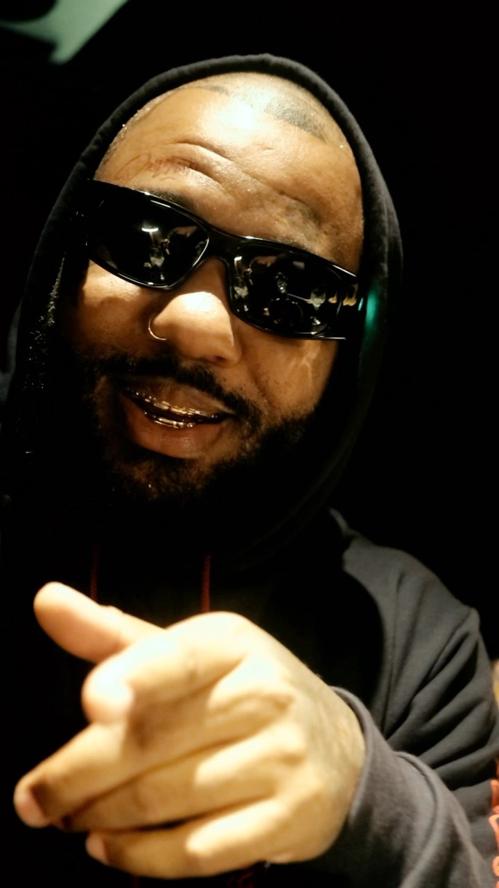 Highlights from a shoot with The Game @ Gilgamesh Covent Garden. More from this night to come!
Watch this space!!
Oh you might wanna head over the Gilgamesh sometime soon. The food is insane!! 🤌🤌🤌🤌
#thegame #gunit #coventgardenlondon #panasianfood #videography #digitalmarketing #cognac