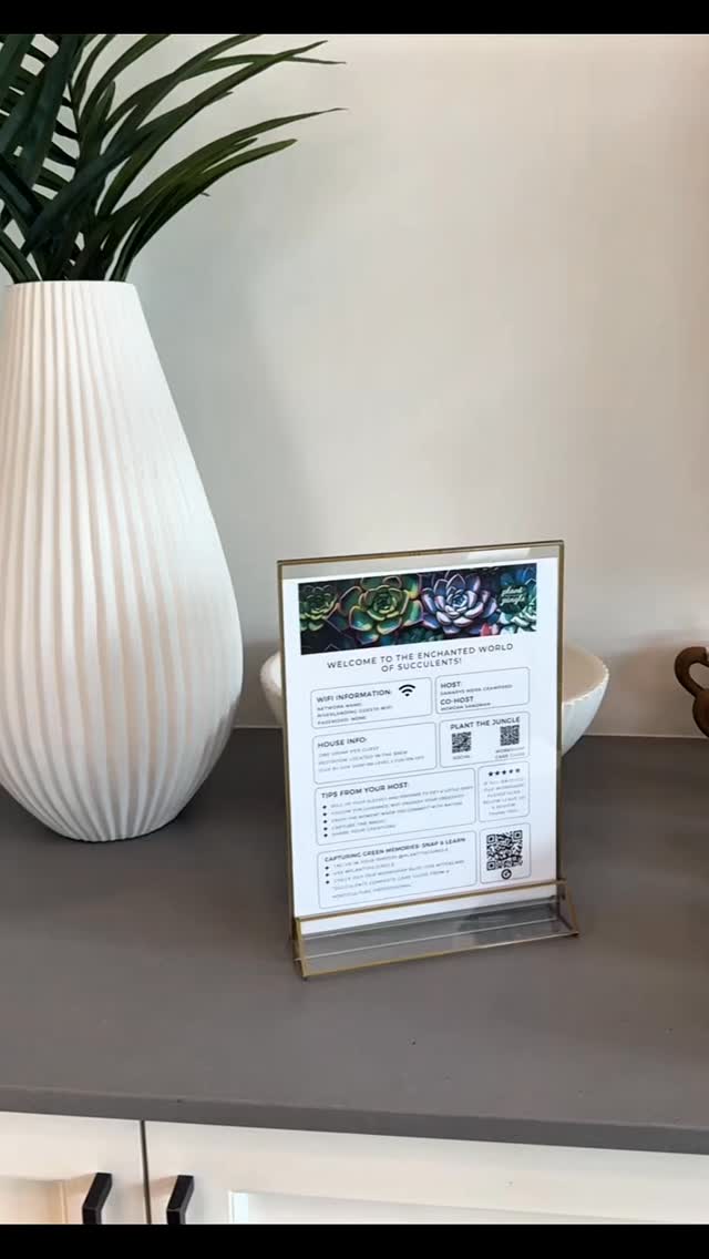 Cafeteras turned into planters. Plants, cafecito, and cultura, what else do you need?
We hosted this Earth Day workshop at River Landing Shops & Residences to honor the everyday rituals that connect us.
In Miami, sharing Cuban cafecito isnāt just about caffeine, itās a moment of pause, a show of love, and a reason to gather.
Thank you to River Landing for helping us build community, one cup (and one plant) at a timešŖ“āļø
#plantthejungle #cafecito305 #plantworkshop #miamievents #riverlandingmiami #plantsofinstagram #plantsmakepeoplehappy