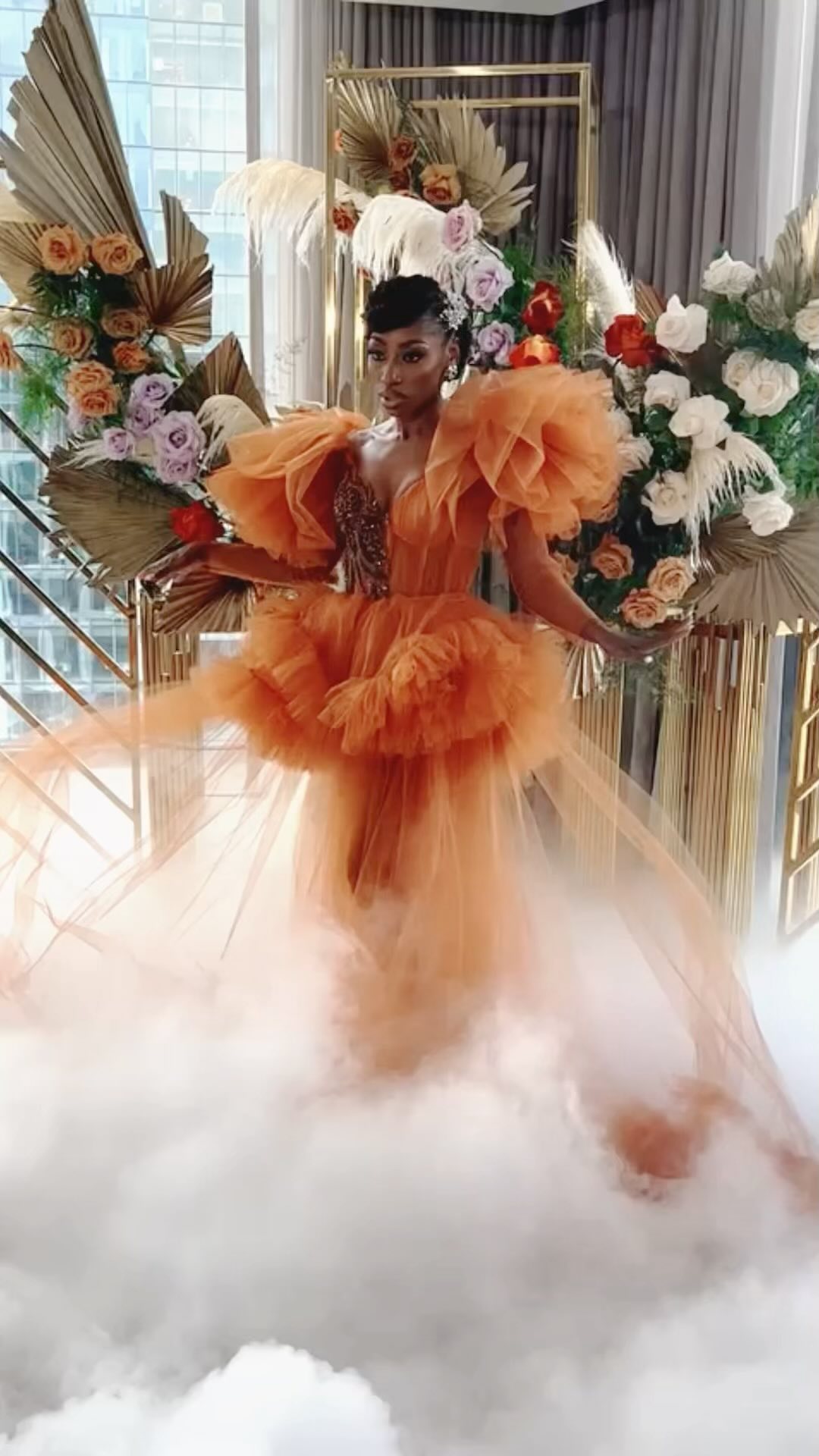 @angie_akua brought all the smoke & mirrors #ourdna
•
Planning: @lushcoutureevents
Photographer/Video: @codyblanestudios
Decor: @platinumweddinganddecor
DJ: @bigteabee
Clouds: @monjayevents
MC: @georgebannerman @freshimpressionz
Bridal room: @assemblybyk
Bridal mua: @beautyperfectionmakeover
Brides hair: stylist_amanda_b
Bridesmaids MUA:@makeup.nikita and @glam.jewelbeauty
Bridesmaids hair:@BossCeePony, @lamoniauvea @hairbydior
Saxophonist: @_princeofghana
Bridal robe: @vtabi_official
Wedding blogger: @worldbridalinfluencer
#bride #luxuryevent #bridalroom
#lushcoutureevents #weddingday #blackgirlmagic #luxuryrobe #love
@bellanaijaweddings @perfete @thecoordinatedbride @idoghana @ahoufebridal @munaluchibride @bcollectivemag
*We do not own the rights to this song*