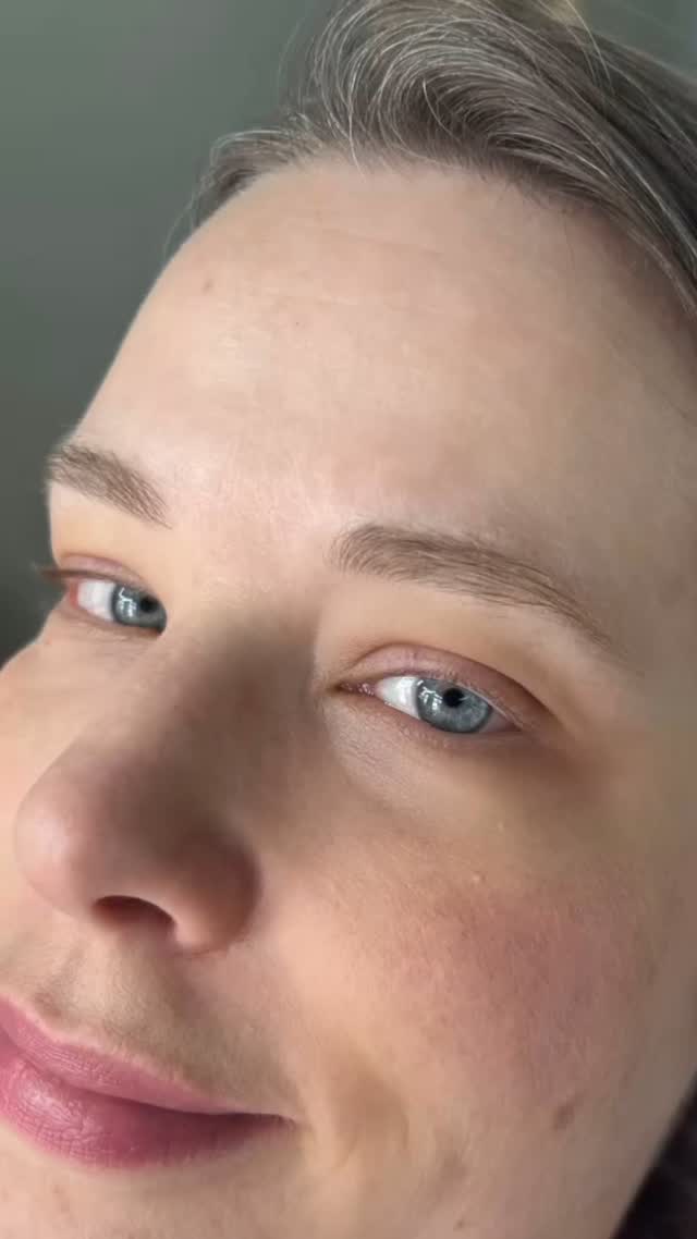 Who needs a filter, wenn’s Brow Styling & Lash Tint gibt?! 😚👌🏽
#browgame #lashlove #happy #studioblueneburg #beauty