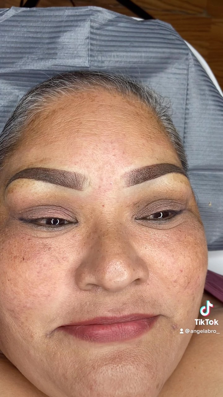 La Chica Sexy! 😍 Shaaauu
•
🌸FREE Consultation! Have questions and would like to see if you’re a good candidate? Contact me and we can set up a FaceTime call.
•
🌸Price is split into 3 small payments!
•
Contact me today!
•
#PMU #MakeupArtist #Esthetician #BrowEnthusiast #microblading #Monday
#investinyourself #PermanentMakeup #microblading #Tattoo #ink #Eyebrows #BrowGame #BrowBoss #May #downersgrove #Downtown #Spa #SupportSmallBusiness #Share #Like #illinois #naperville #NewPost