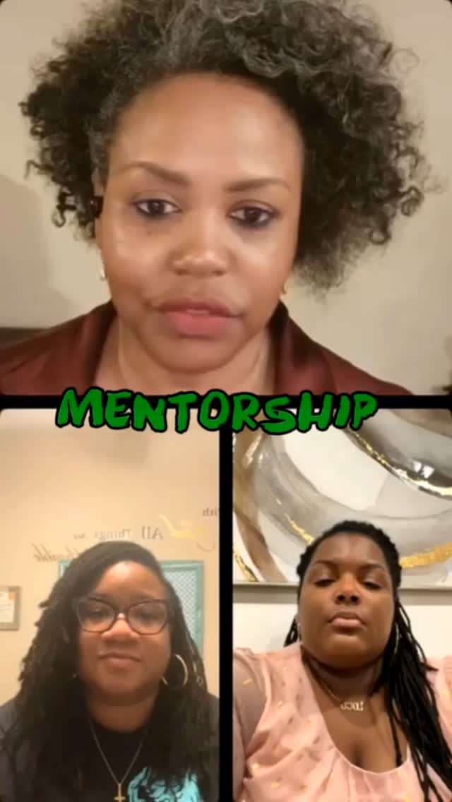 @theelocchix discusses mentorship, who needs it, and why. Snippets.
#sisterlocks #womenwithlocsrock #theelocchix #sisterlocksmobileal #sisterlocs #loccommunity #lockingthegulfcoast