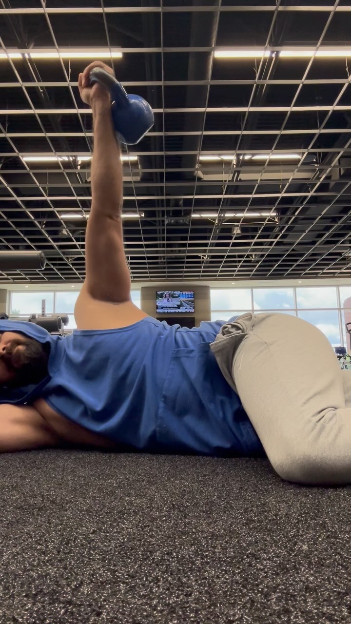 #shoulderrehab #shoulderworkout #warmup #mobility