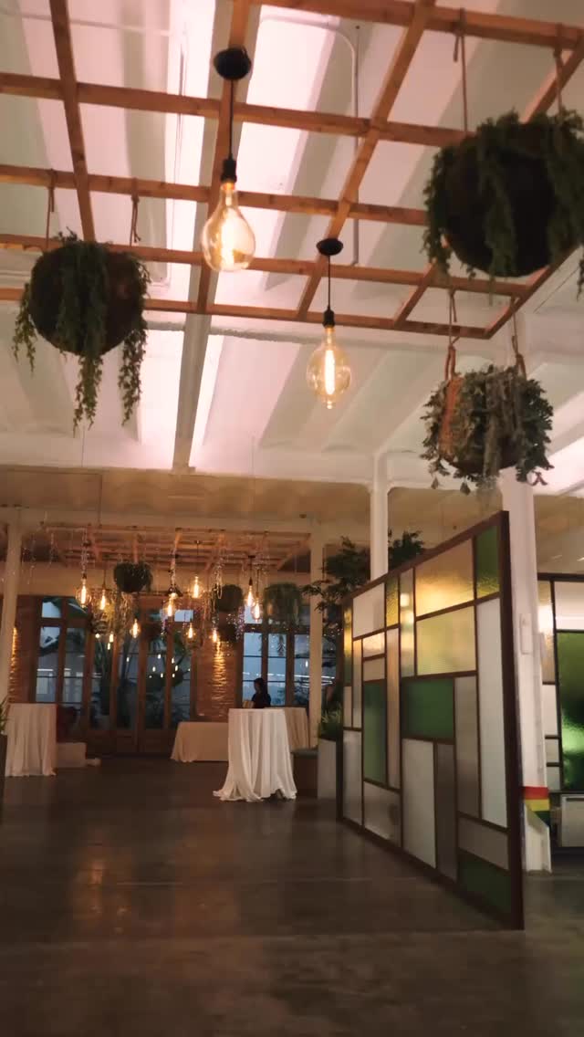 Eventos de empresa con sabor y actitud.
Descubre cómo lo hacemos en www.thefukingcatring.es
#EventosConActitud
#CateringDiferente
#EventosDeEmpresa
#CateringCorporativo
#SinFiltrosSinProtocolo
#ComidaConFlow
#ExperienciasQueMarcan
#CateringCreativo
#TheFuckingCatering
#LoNuestroNoEsNormal
#SaborSinCorbata
#DondeHaySaborHayTVFC
#RompeElProtocolo
#GenteQueSabeComer