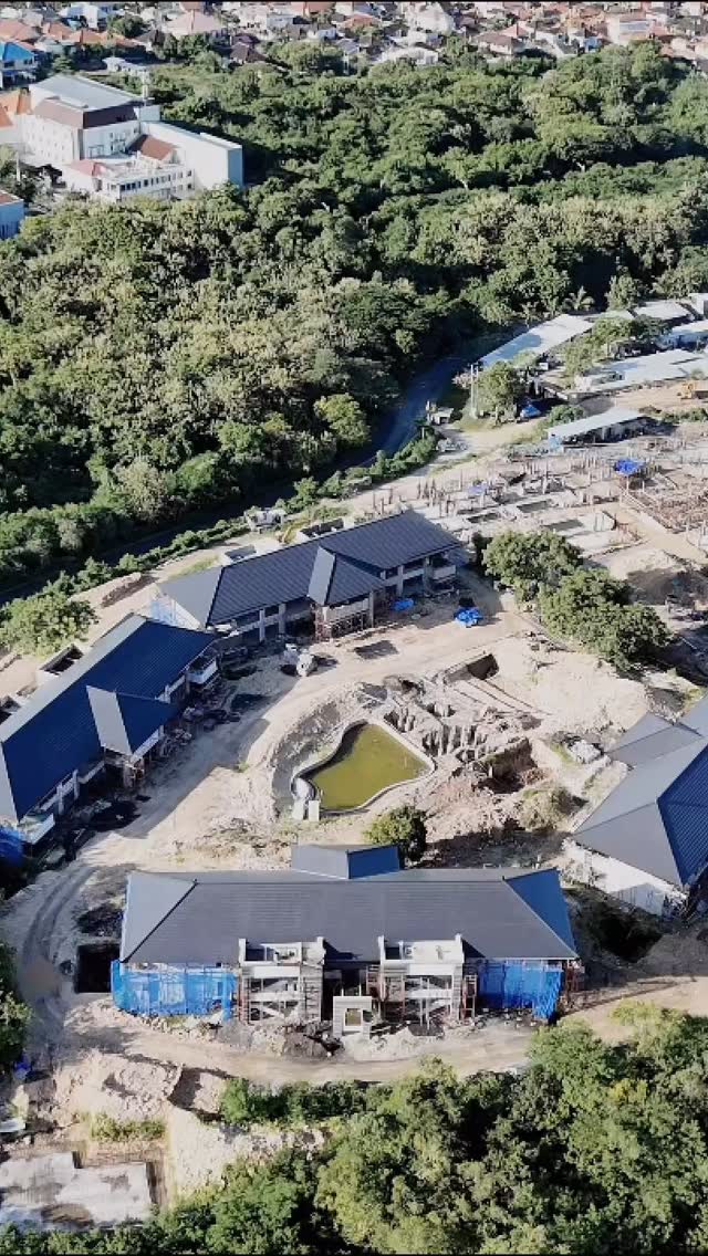 Marriot Renaissance Nusa Dua Hotel Stages C1 & C2 are quickly coming together and due for a opening at the end of 2025
#baliwellness #pbmbali #buildingdreamvillasinbali #balidreamvillas #constructioninbali #baliquantitysurveying #baliconstruction #buildinginindonesia #buildconsultancyinindonesia #balivilladesign #livinginbali #projectmanagementindonesia #baliprojectmanagement #resortsandvillasinbali
#quantitysurveyingbali