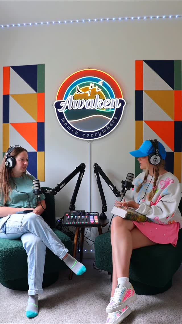 It's been a busy last few weeks, but get ready for lots of clips from this amazing episode with Molly and more episodes with special guests coming soon! 🖤
https://open.spotify.com/episode/3mlnQ932ldKGD1S2ehGY6n?si=dhwnKgBSQs6y_eWZu0i-eA
#christianpodcast #christianwomenspodcast #dailydevotional #womensdevotional #awakenwomeneverywhere #awe