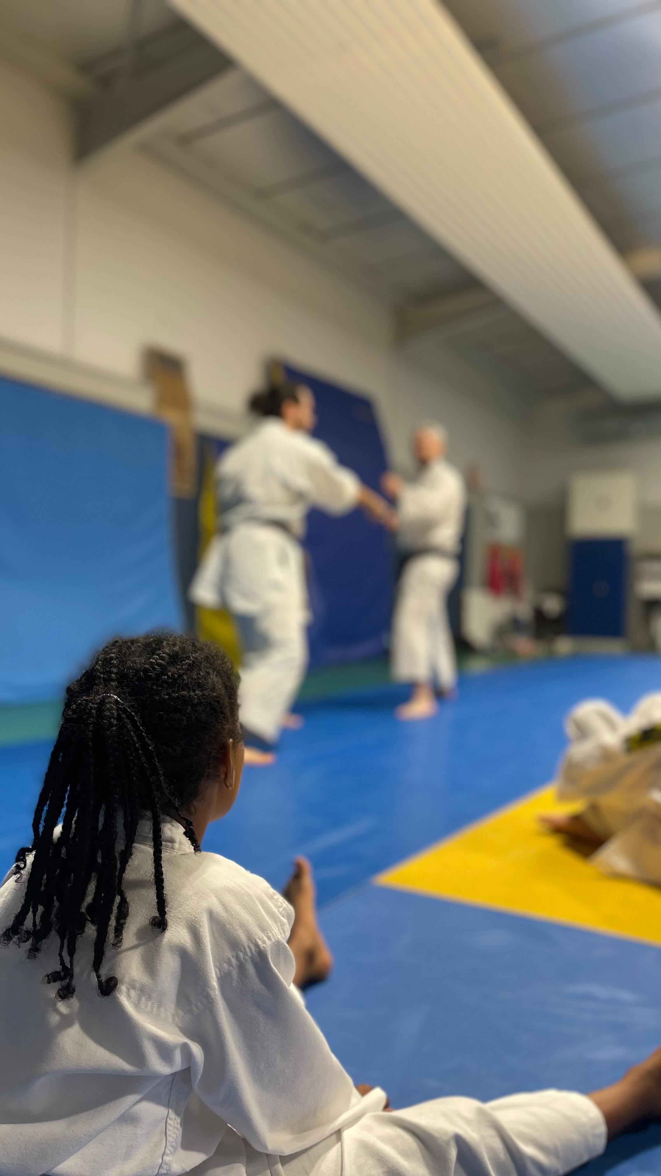 Apprendre tout en s’amusant 😝
#karate #karatedo #shotokan #shotokankarate #ffk #martialarts #training