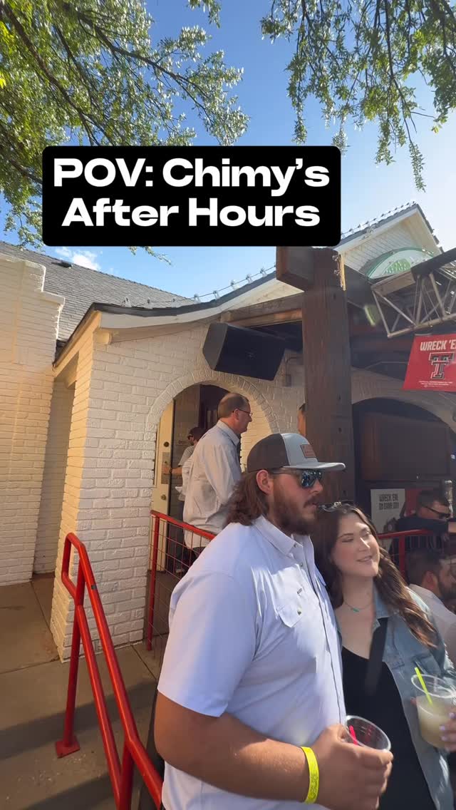 Always a blast at the @lubbockchamber After Hours! Big thanks to @chimyslbk for the good times (and the chips & queso). Can’t wait for the next one!
#cielosystems #lubbock #afterhours #network #wifi #lowvoltage #queso #chimys #chimyslbk #lubbocktexas