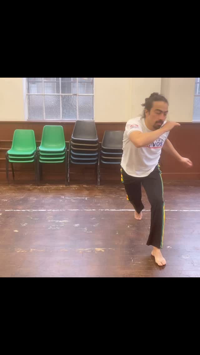 We had some Amazing classes during spring!
Summer is looking Promising 🚀 well done guys💪🏽
Join our classes
Begginers intro Offer
Bookings at 👇🏼
www.capoeiraNativos.uk
Dm for more Info @capoeiranativoslondon
#capoeira #capoeiralondon #capoeiranativoslondon #woodgreen #boundsgreen #tottenham #northlondon #capoeiralife #muswellhill