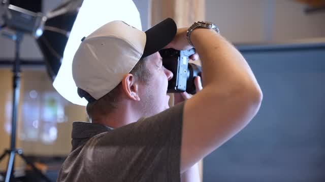 This week we were working hard on several projects - editing and delivering a gallery to our client NEVCA from an event, had a few meetings with partners and potential clients, and Lex has been working on vendor relations over at @neilanmedia!
Also, clouds and shade are your friend…we share a tip for video here too. Check out this weeks episode and stay tuned for next week!
#videoproductioncompany #videoproduction #videomarketing #productioncompany #socialmediavideo #videoagency #creativeagency #rhodeislandbusiness #bostonbusiness #videomarketingcompany