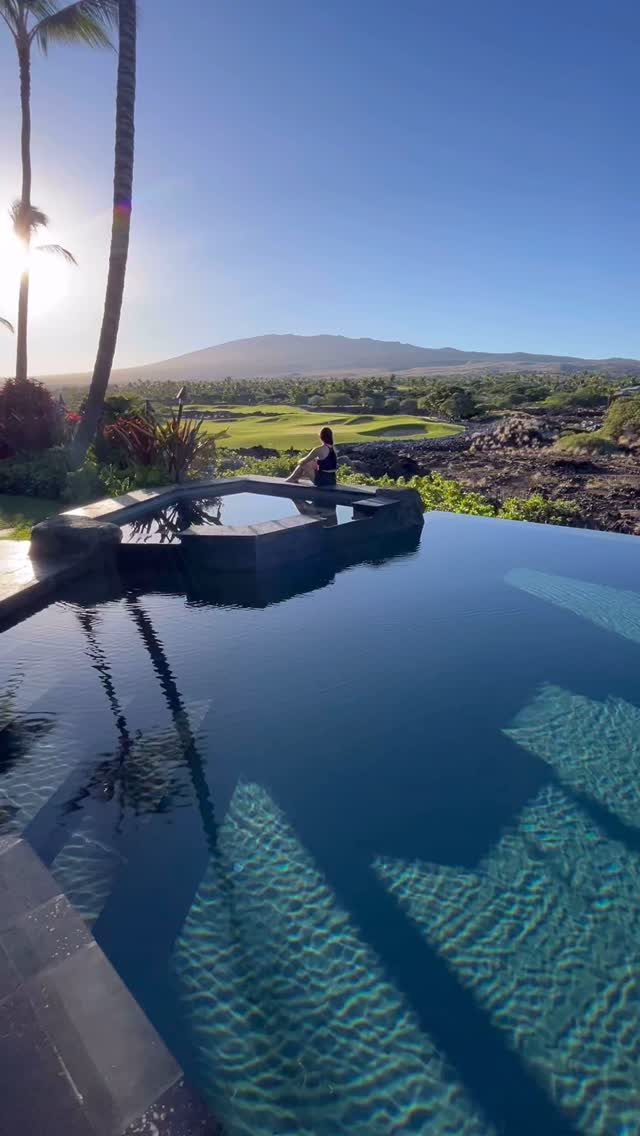 Our priority is to make your getaway effortless, worry free and unforgettable. Reserve your stay at one of our luxury vacation homes at beautiful Hualalai Resort on the Big Island of Hawaii. Property Featured: Waiulu Tropical Sanctuary