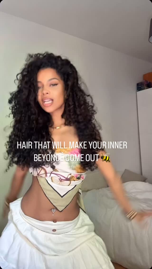 Our hair makes you that girl ❤️🔥
#luxuryhair #curlyhair #laceaddicted #bey #beyonce