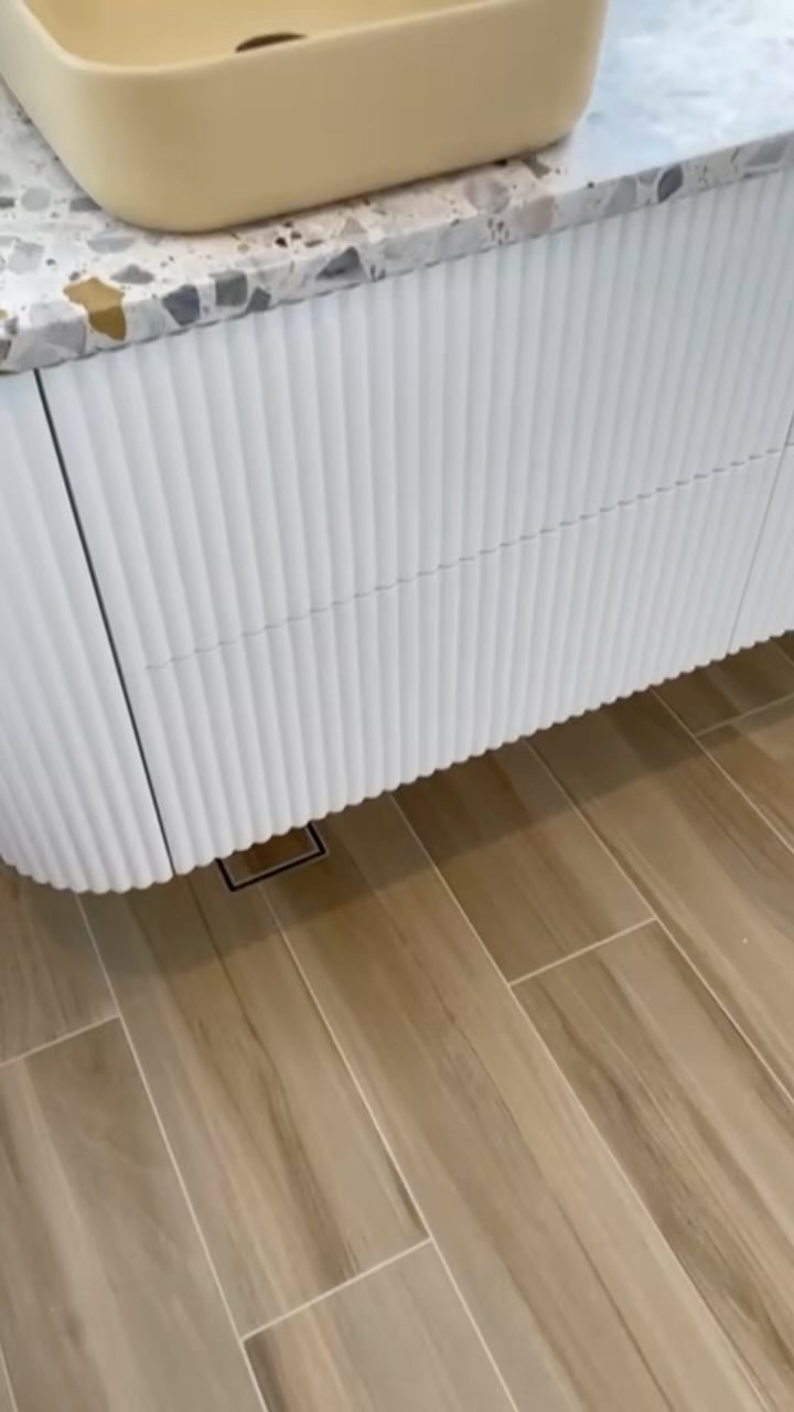 Bathroom vanity by @thecabinetmakingco
Designed by the beautiful @janethomson_
#luxuryrealestates #luxuryhomes #luxurybathroom #bathroomremodel #bathroomrenovation #homereno #homeremodel #mosman #bronte #coogee #northernbeaches #sydneyluxuryhomes #sydneycbd #surryhills #sydneyinteriors #sydneyinteriordesign #whitebathroom #sydneymums #sydneymum #sydneyhomes #sydneyarchitect #sydneyrenovation