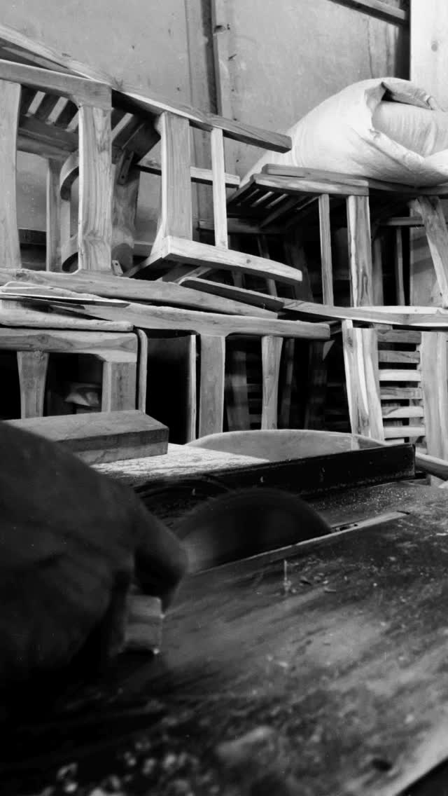 A day at workshop! 🤍
#handmadewithlove #artistic #furnituredesign #furniture #nirmati #woodenfurniture #homedecor #newlaunch #womenentrepreneurs #woodworker #bliss #custom #custommade #resort #hospitality #restaurant