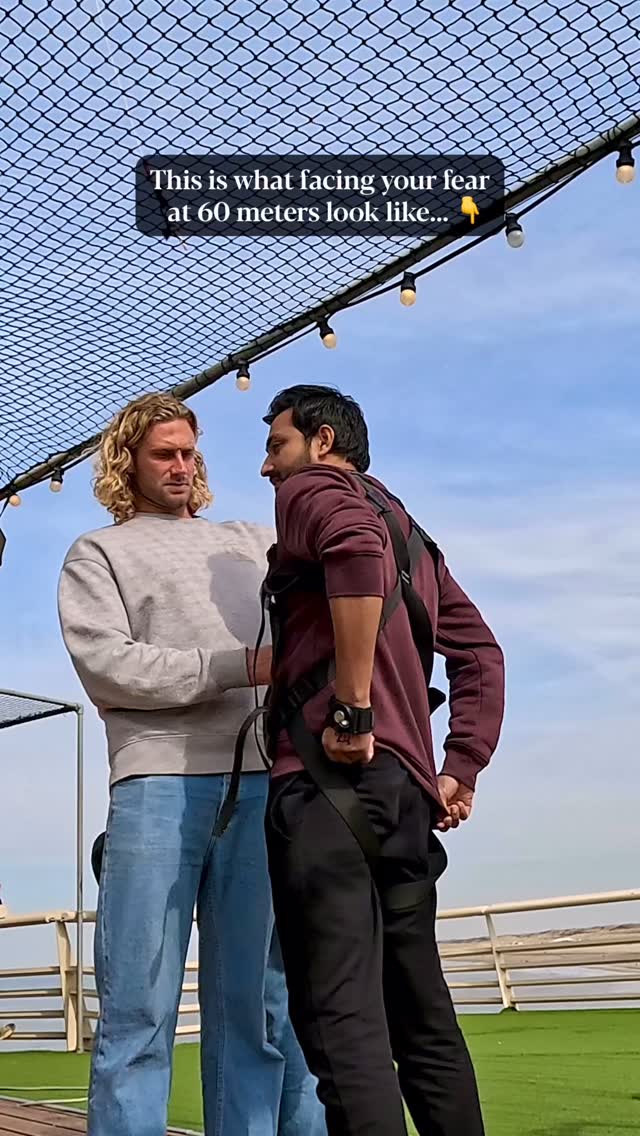 You can actually hear the moment fear kicked it 💀💀
#adventure #scheveningen #scheveningenbeach☀️🌴 #netherlands #bungee #bungeejumping #bungeejump