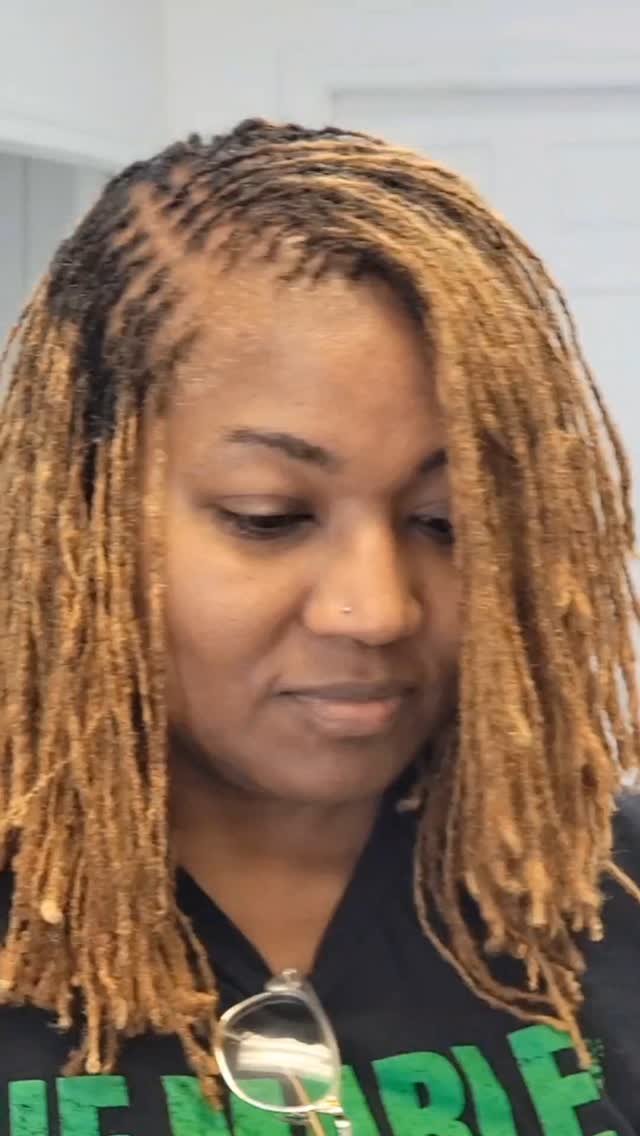 #sisterlocks #sisterlocksmobileal #sisterlockspensacolafl #sisterlocs #locjourney #retie #microlocs #serenebtresses