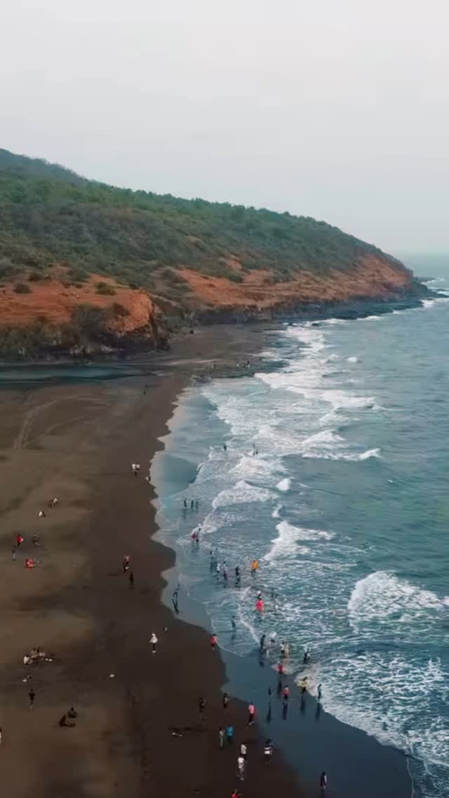 Riding the Coastal Curves to Velas
Where the ocean meets the throttle, and every mile smells like salt and freedom.
#RTOIndia #roadtriporgainzers #roadtrip #biker #bikersclub #riderscommunity #bikerider #punebiker #mumbaibiker