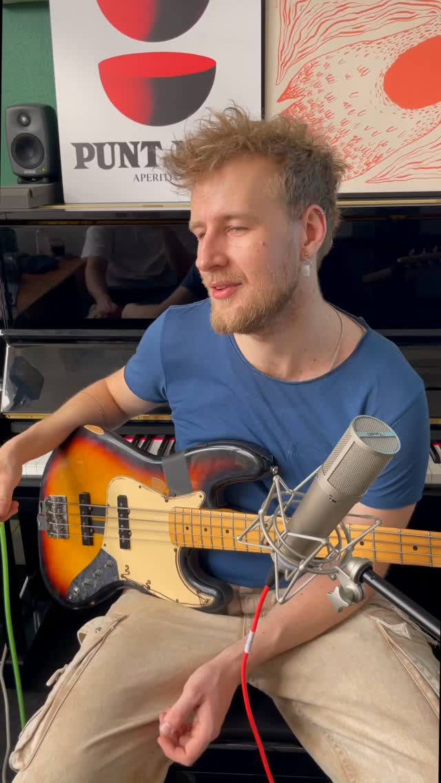 Electric bass vs upright bass â whatâs the real difference? From walking bass lines to deep pocket grooves, both styles shape the soul of modern music. Whether youâre into jazz standards or funk rhythms, knowing your bass voice changes everything. Which one fits your style best?
#ElectricBass #UprightBass #WalkingBass #GrooveBass #BassGuitar #DoubleBass #BassPlayer #JazzBass #FunkBass #LearnBass #BassTips #BassLine #BassLessons #BassVsBass