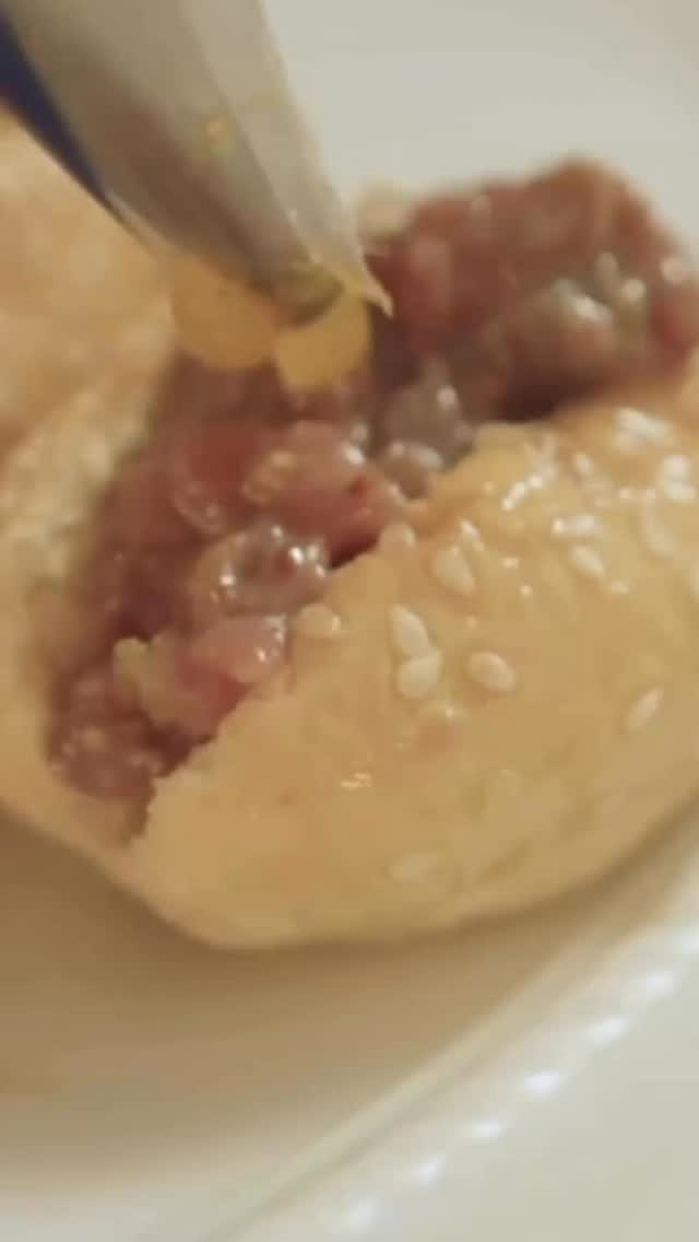 ¡Así suena un evento de empresa cuando lo hacemos nosotros!
Comida increíble + batucada + gente gozándolo = The Fucking Catering en acción.
¿Te imaginas a tu equipo viviendo esto?
Pues deja de imaginar y hazlo realidad.
Porque las reuniones aburridas murieron.
Aquí se viene a celebrar.
#CateringEmpresas #EventosConRitmo #TheFuckingCatering #CateringConFlow #FoodAndFiesta