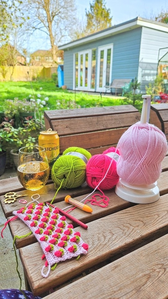 Strawberry season is upon us, and this juicy new Stick Snuggie is THE vibe 🍓✨️
Ngl I'm OBSESSED with this snuggie 🤩 it's so damn cute and I'm definitely gunna have to make one for myself 🤭 this cutie is part of a strawberry themed custom order, but it's far too cute to not make it a part of the Snuggie family as a special edition 🍓🩷✨️
Shoot me a message if you fancy adding this delicious snuggie to your stick! Totally open to changing the colours up of you fancy it 🥰
Crutch pals! I'm currently making snuggies for your crutches, both the handle and arm cuff, they just need some testing 😌 so watch this space for when they release!
.
.
.
.
.
.
.
.
.
.
.
.
#DisabledAndCute #DisabledJoy #DisabilityAwareness #DisabledpPride #Disabled #DisabledAndProud #ChronicallyllI #ChronicllIness #ChronicllInessWarrior #Spoonie #SpoonieWarrior #ProfessionalPatient #PoTS #hEDS #HypermobilitySyndrome #SpoonieLife #Spoonies #Disability #DisabilityRights #DisabilityAdvocate #AccessNeeds #DisabledWomen #DisabledLife #Potsie #Disabilitylnclusion #DisabledCommunity #DisabilityPrideMonth #CrochetLove #BabeWithAMobilityaid #WalkingStick