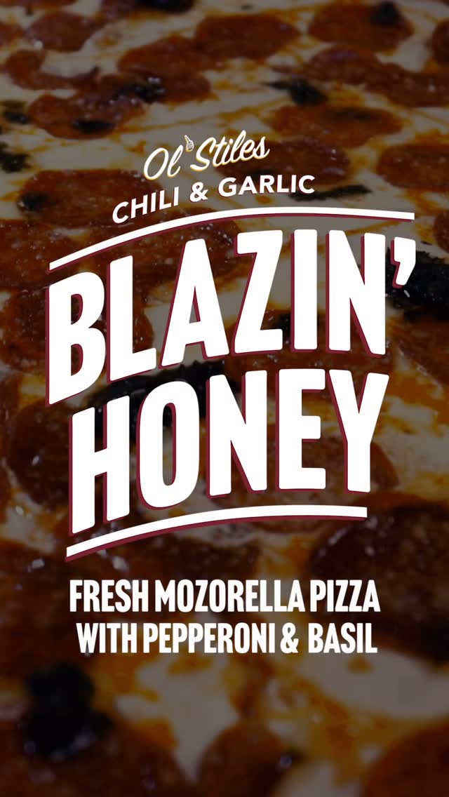 Our neighbors @fordspizzanj are now@making a fresh mozorella pepperoni pizza topped with our @ol_stiles Blazin’ Honey! If you’re in Fords, NJ be sure to stop and give it a try 🤌 🍕🇮🇹 #myblazinhoney #olstiles #hothoney #smallbusiness #spicyfood #woodbridgeeats